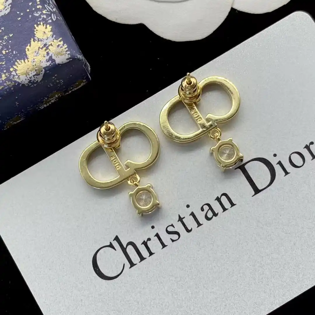 18k Yellow gold plated CD drop earrings with round stones - Image 2