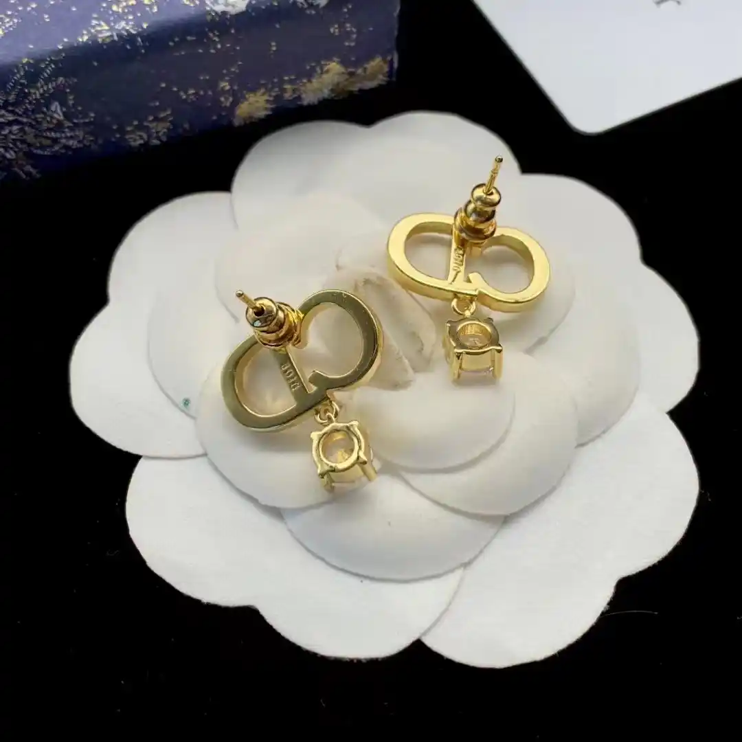 18k Yellow gold plated CD drop earrings with round stones - Image 3