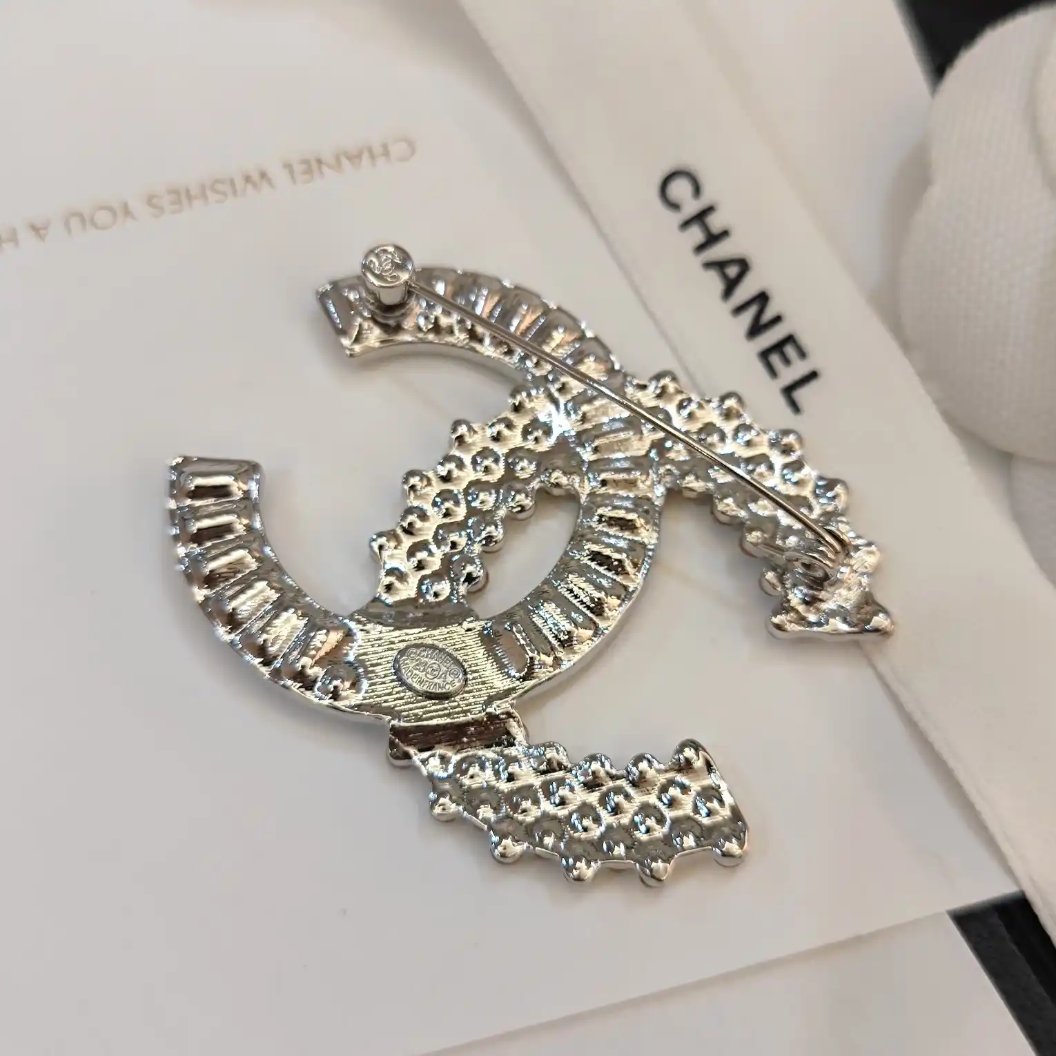 18k White gold plated CC brooch with round and emerald cut stones - Image 2