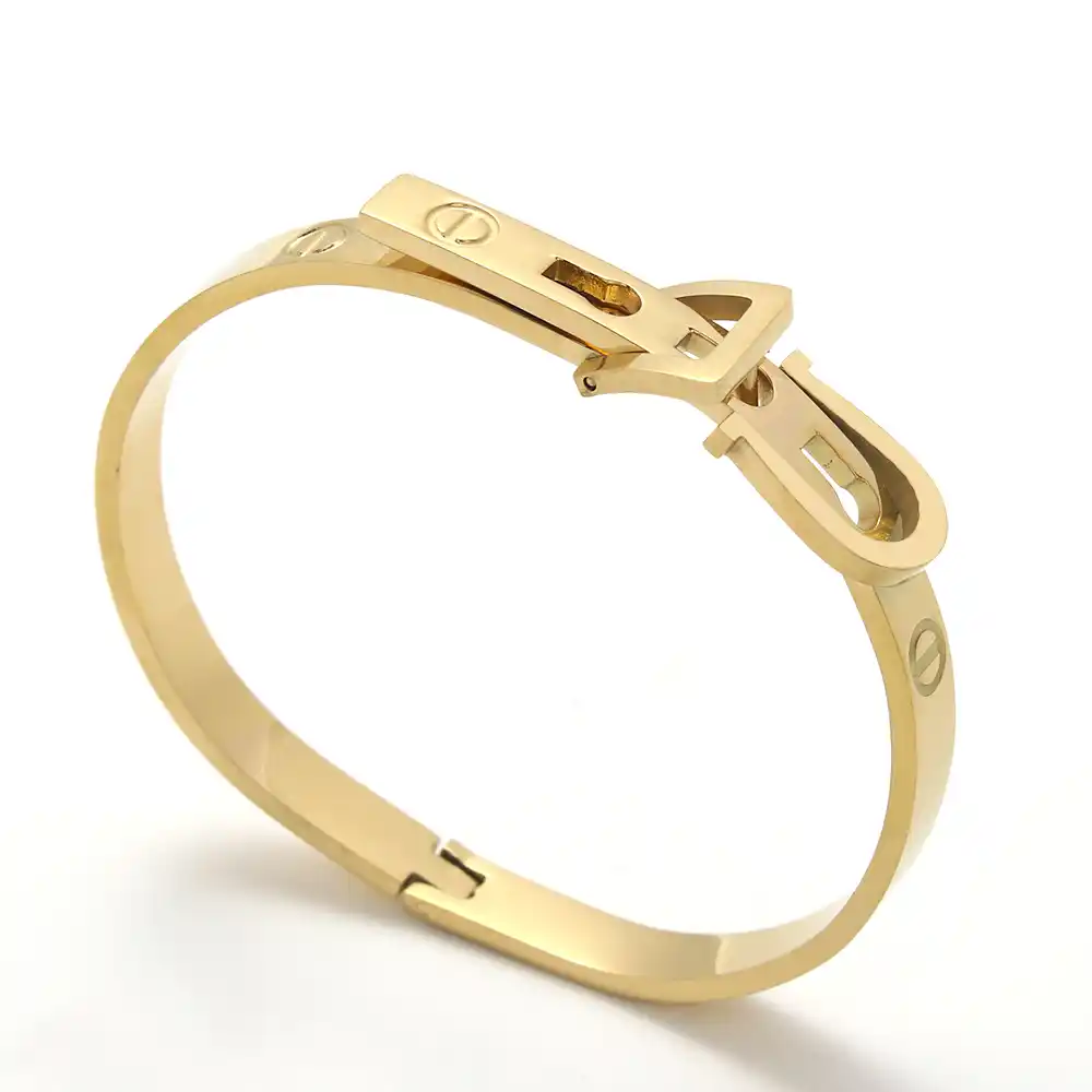 18k Yellow gold plated C belt bracelet - Image 2