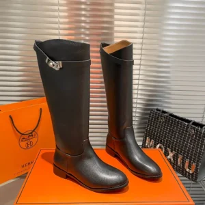 HM Black long leg boots