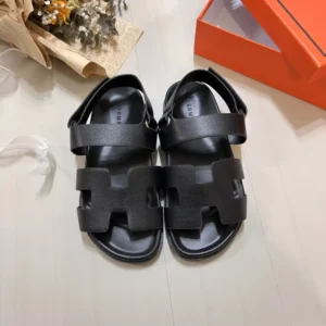 HM Black sandals with back straps