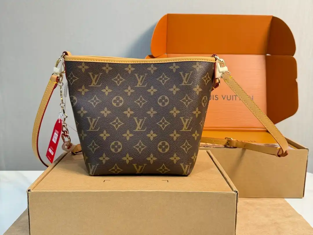 LV Brown Triangle bag with White Logo charms - Image 4