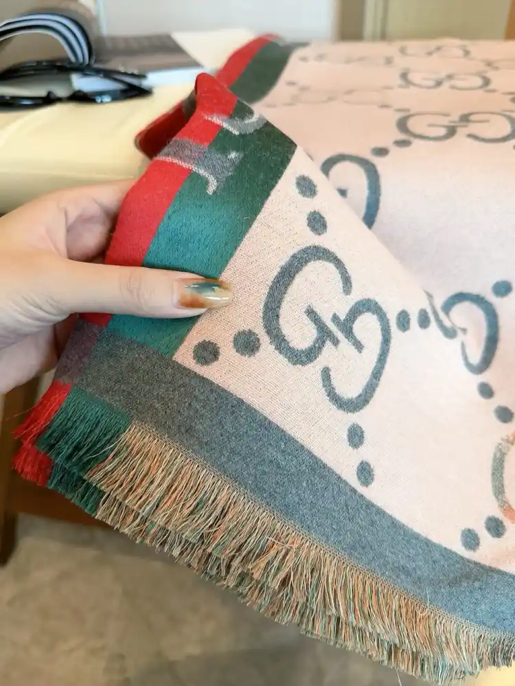 GG Cream Winter Scarf with Blue and Red Lines - Image 3